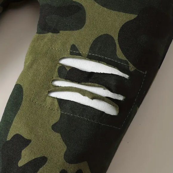 Baby Boy's Camouflage Long Sleeve Suit, NEW TO THE CREW Letter Printed Romper - Picture 4 of 6